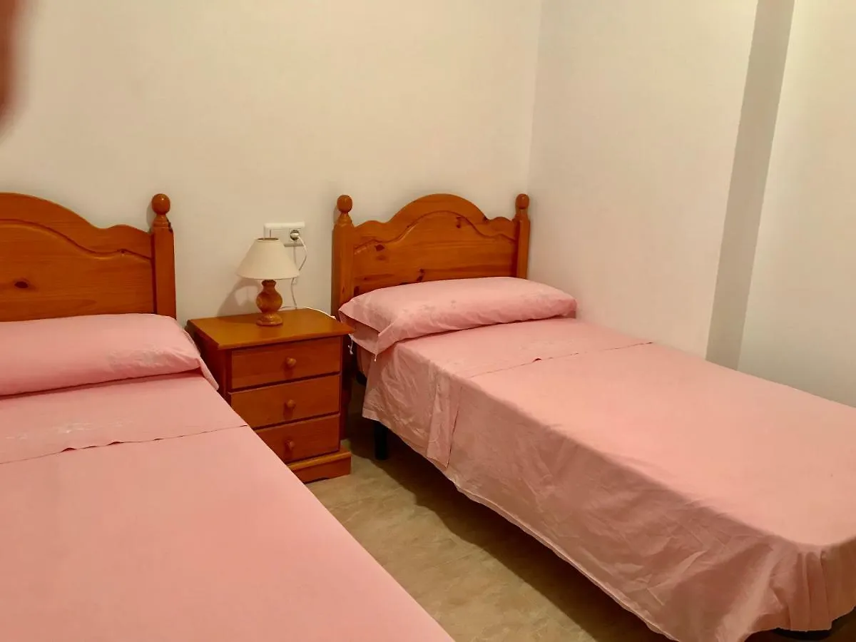 Apartamentos En Deltebre 0*,